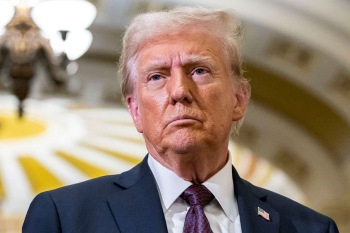 'සාකච්ඡා කැඩුණොත් පහර දෙනවා' - ට්‍රම්ප්ගෙන් ඉරානයට තර්ජන